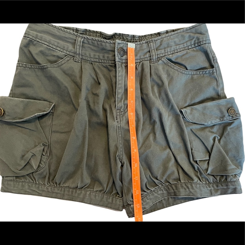 Virgin Voyage Short, Size L